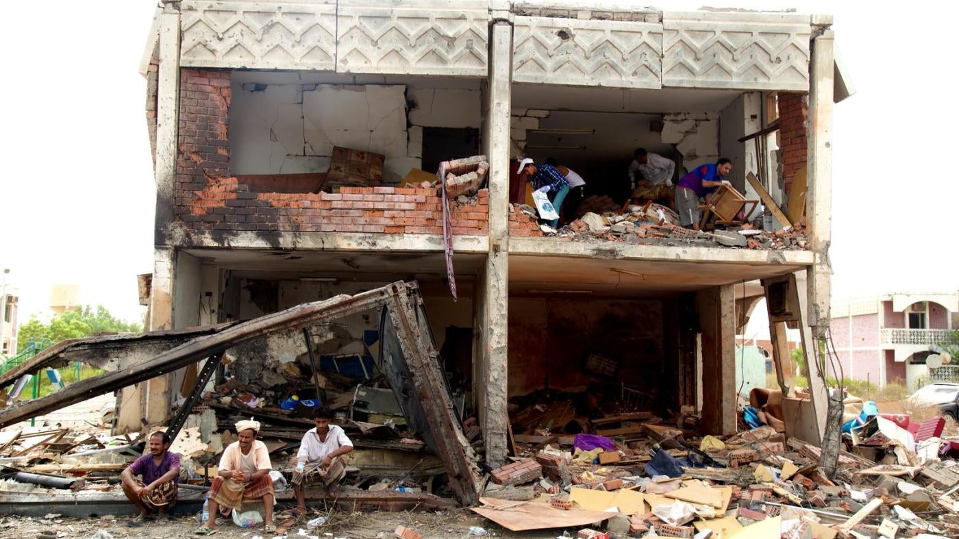 #OnThisDay(2015) The Saudi-led, US/UK-backed coalition bombed a market & a lemon grove