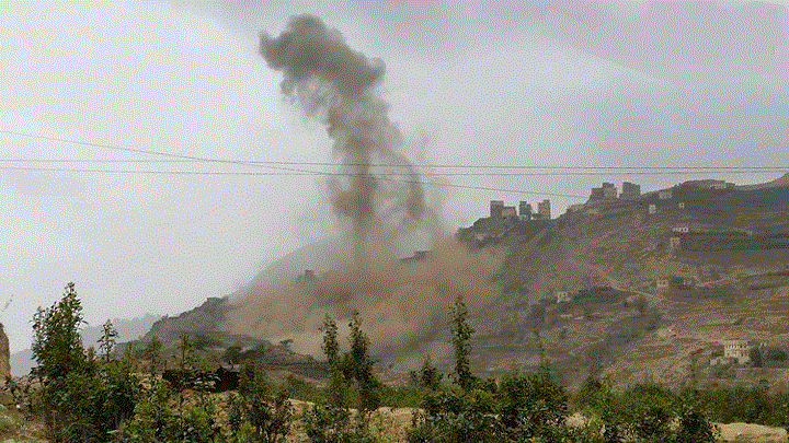 #OnThisDay, The Saudi-led, US-BRITISH-BACKED coalition bombed homes, markets, farms, and a school
