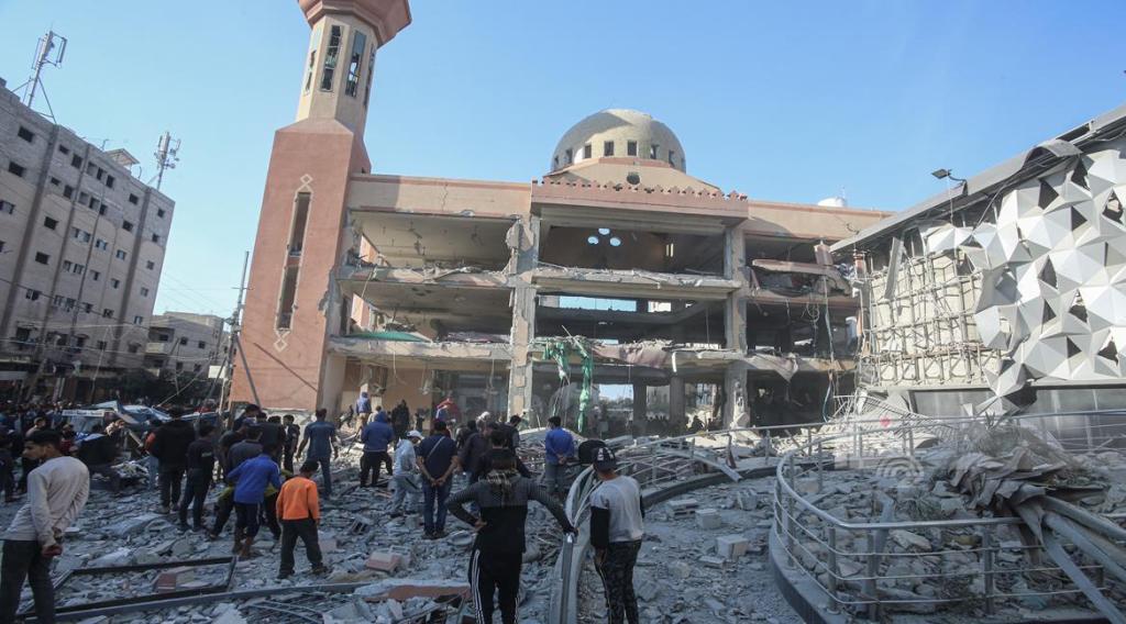 Ministry of Health in Gaza: 120 martyrs and 205 injuries in the past 48-hour&nbsp;period